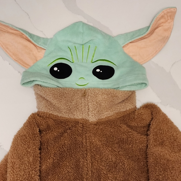 STAR WARS Adult Onsie Hoodie - Mandalorian Grogu Baby - One Size Hot Topic - Picture 1 of 8
